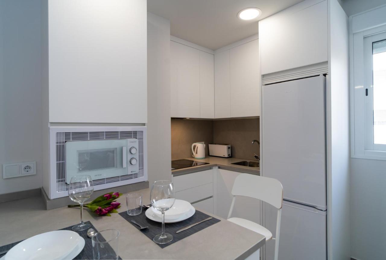 Aac Malaga - Apartamento Muy Comodo Y Bien Comunicado, A 1,3Km Del Centro Exteriör bild